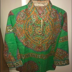 Colorful bright green Robert Graham blouse.